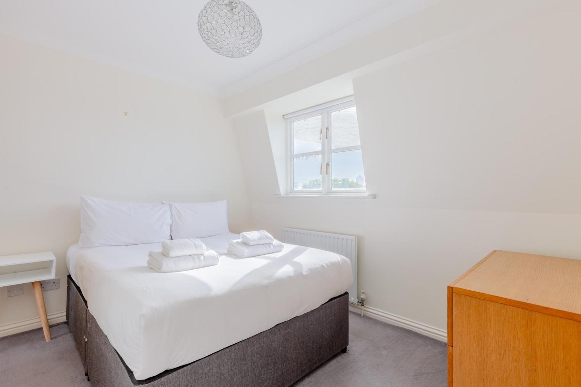 Cosy 1bd Flat Views And Easy Transport Links