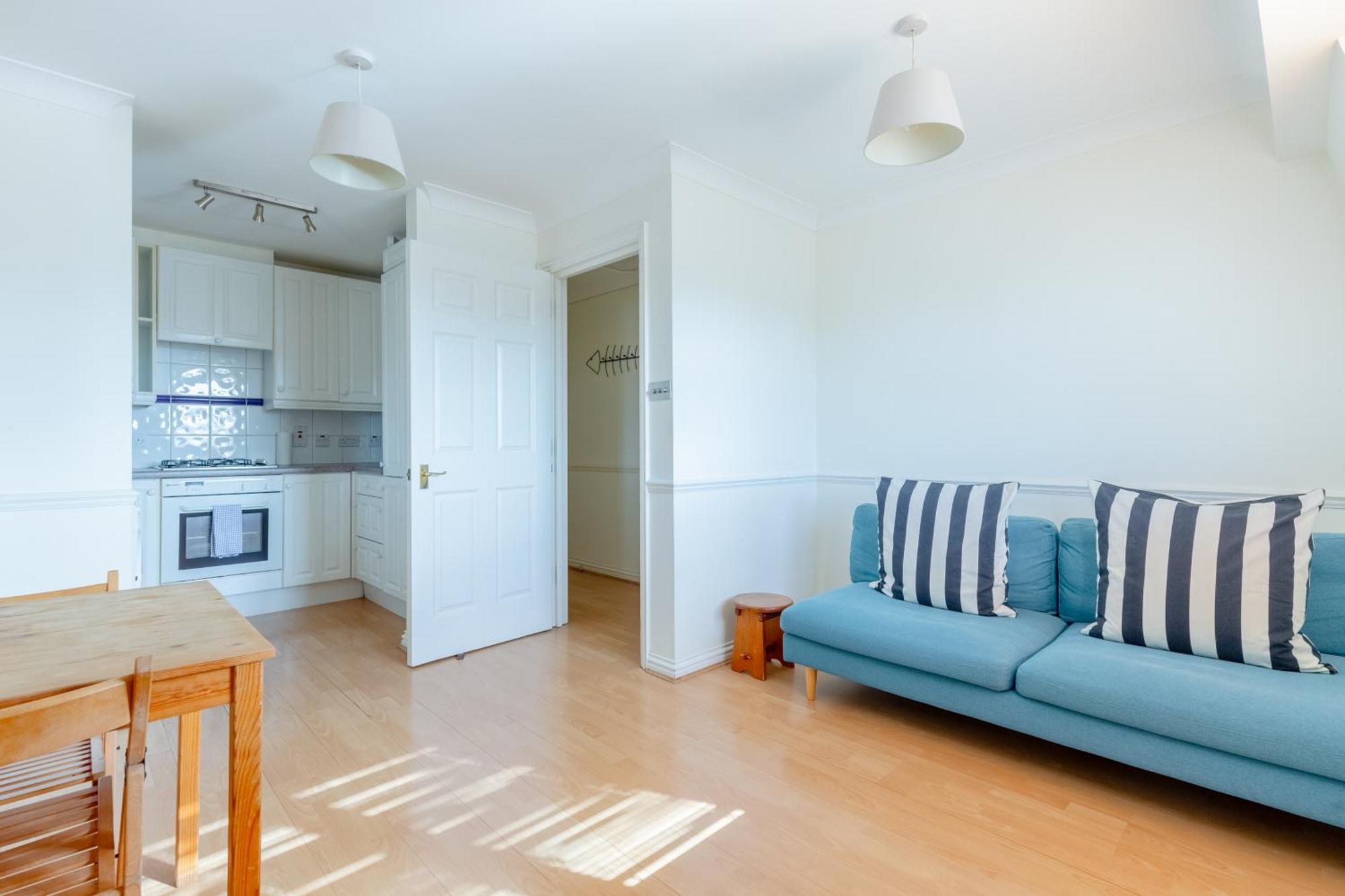 Cosy 1bd Flat Views And Easy Transport Links